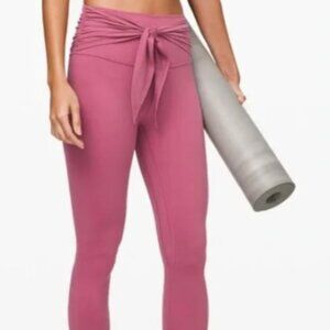 Lululemon Wrap Waist Leggings in Moss Rose, great condition!